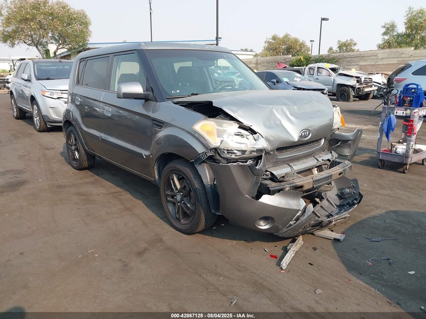 KNDJT2A29A7088479 2010 Kia Soul + auction photo 1