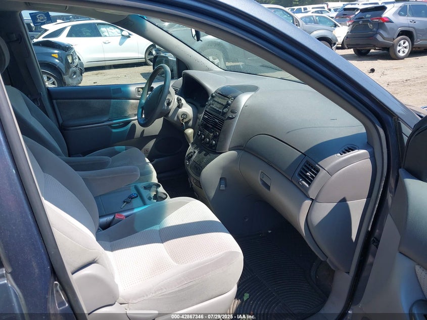 2008 Toyota Sienna Le VIN: 5TDZK23C68S133843 Lot: 42867346