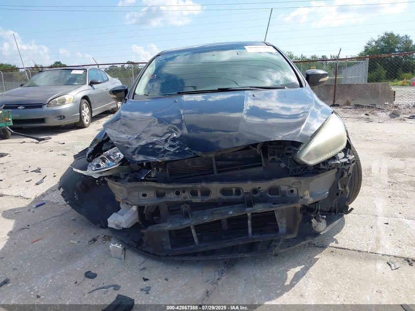 2015 FORD FOCUS SE - 1FADP3F26FL329970