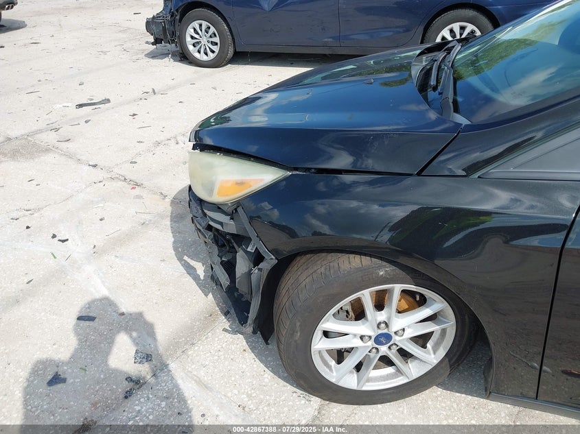 2015 FORD FOCUS SE - 1FADP3F26FL329970