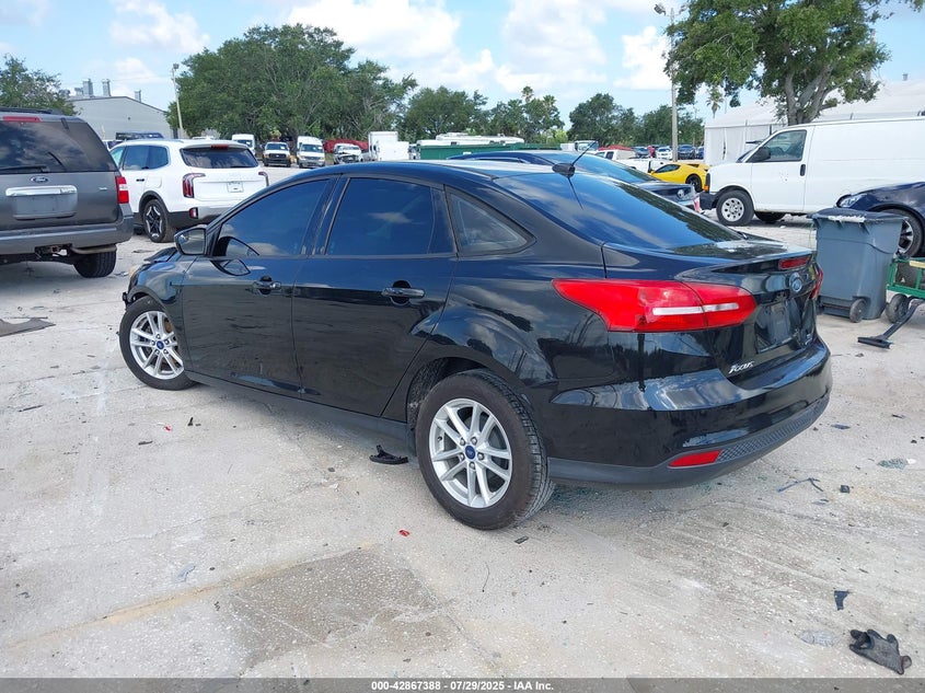 2015 FORD FOCUS SE - 1FADP3F26FL329970
