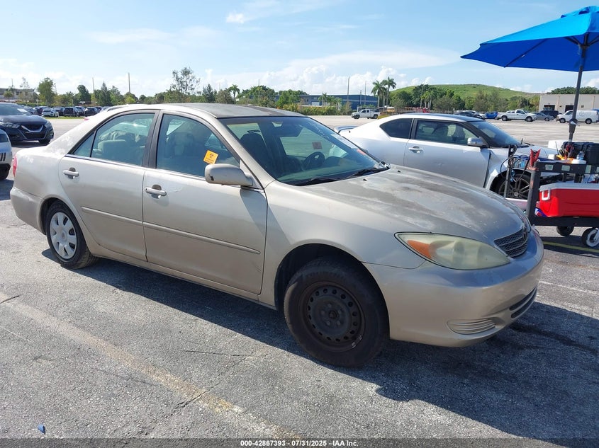 4T1BE32K74U877928 2004 Toyota Camry Le auction photo 1