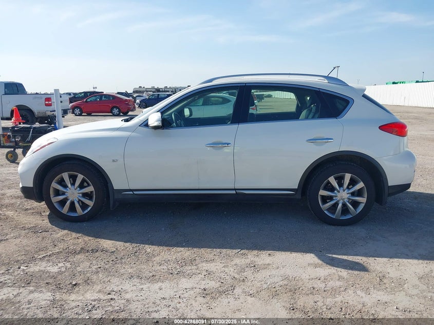 2017 INFINITI QX50 - JN1BJ0RP2HM384215