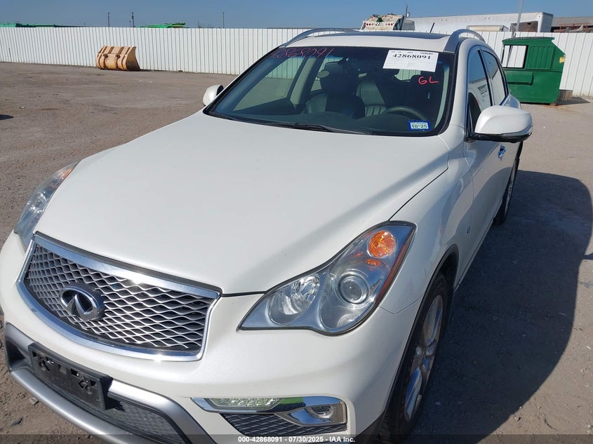 2017 INFINITI QX50 - JN1BJ0RP2HM384215