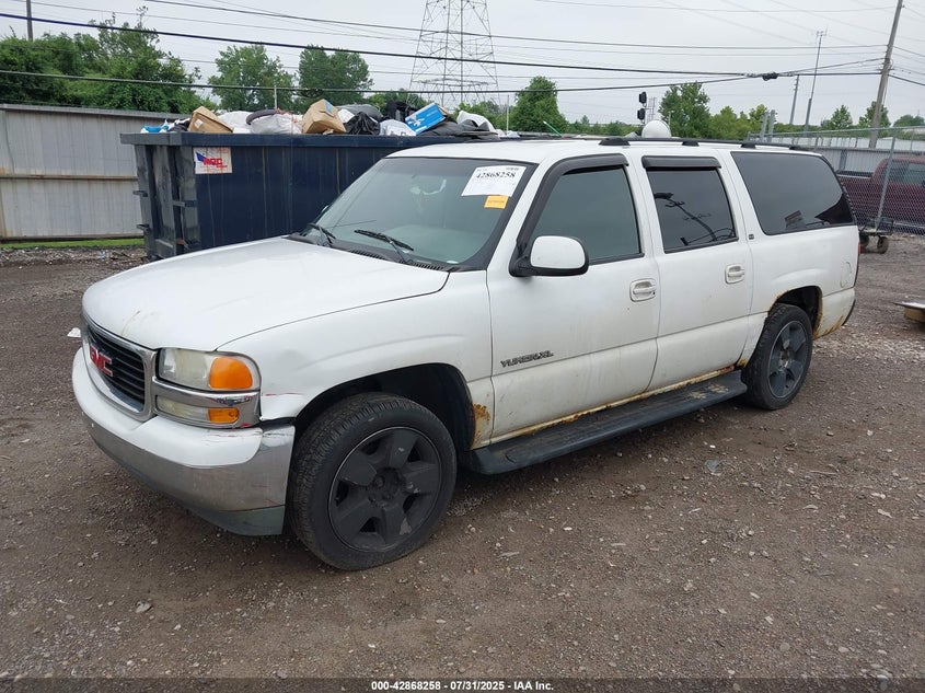 1GKFK16ZX2J178306 2002 GMC YUKON photo no. 2