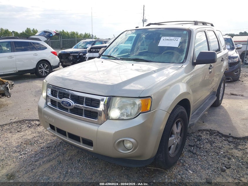 Vin: 1fmcu0dgxbka90950, lot: 43362141, ford escape xlt 20112