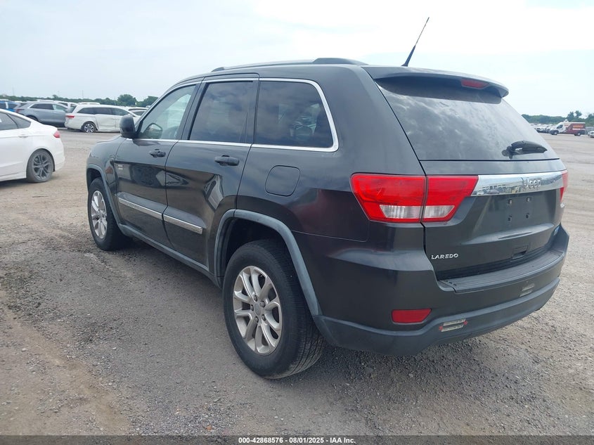 Vin: 1j4rs4gg6bc554425, lot: 43362193, jeep grand cherokee laredo 20113