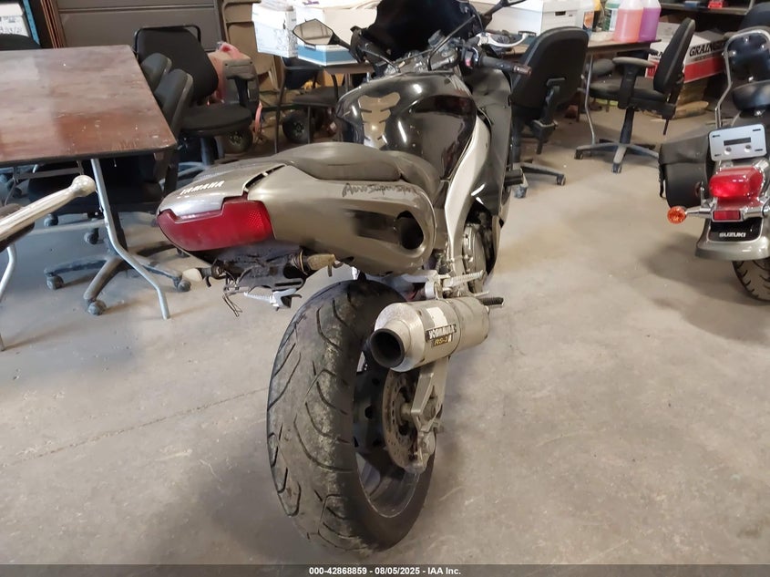 1997 Yamaha Yzf1000 R VIN: JYA4YWE05VA000725 Lot: 42868859