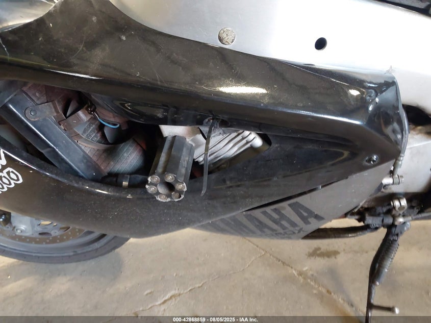 1997 Yamaha Yzf1000 R VIN: JYA4YWE05VA000725 Lot: 42868859