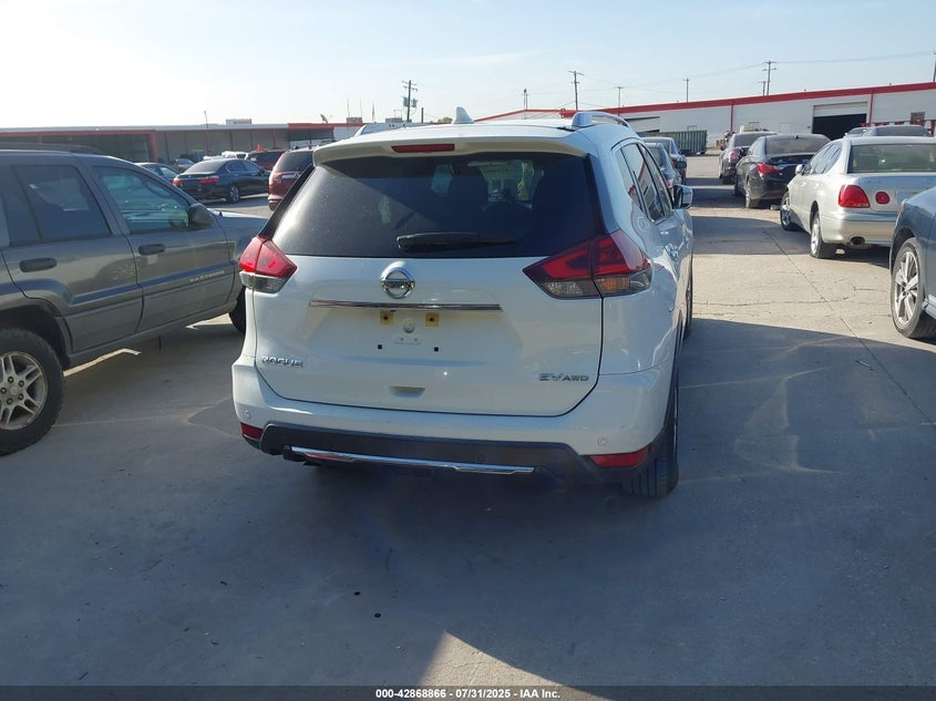 2020 NISSAN ROGUE SV INTELLIGENT AWD - KNMAT2MV5LP503936