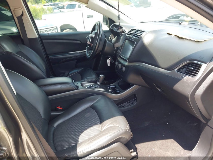 2019 Dodge Journey Crossroad