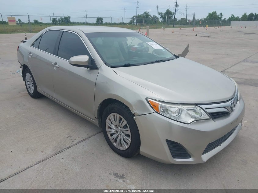4T4BF1FK5ER416844 2014 Toyota Camry L auction photo 1