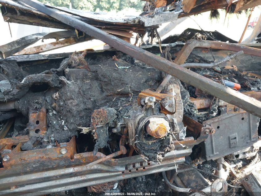 1994 Ford Econoline E350 Cutaway Van VIN: 1FDKE30G5PHB84805 Lot: 42869823