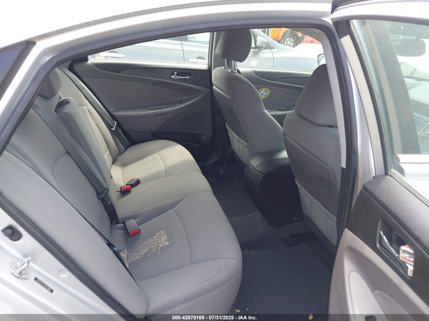 2013 HYUNDAI SONATA GLS - 5NPEB4AC2DH676684