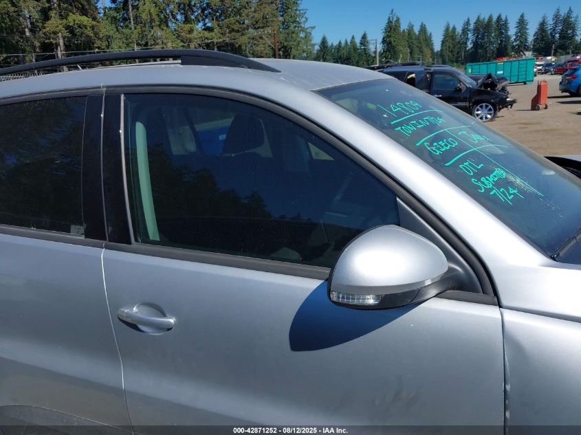 2017 Volkswagen Tiguan 2.0T/2.0T S VIN: WVGBV7AX5HK052461 Lot: 42871252