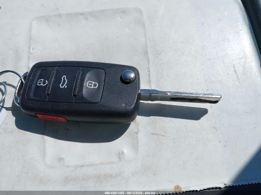 2017 Volkswagen Tiguan 2.0T/2.0T S VIN: WVGBV7AX5HK052461 Lot: 42871252