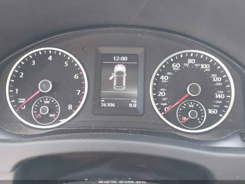 2017 Volkswagen Tiguan 2.0T/2.0T S VIN: WVGBV7AX5HK052461 Lot: 42871252