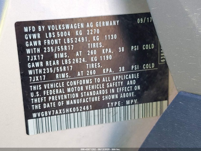 2017 Volkswagen Tiguan 2.0T/2.0T S VIN: WVGBV7AX5HK052461 Lot: 42871252