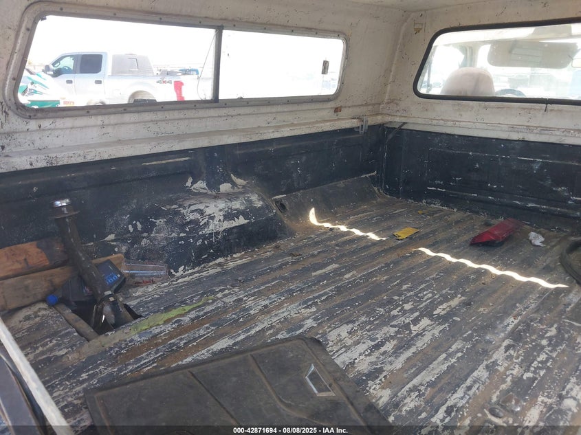 1985 Ford F250 VIN: 1FTHF2510FPA88112 Lot: 42871694