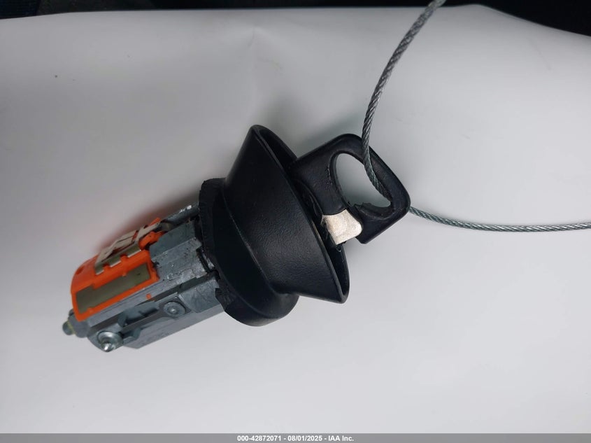 2004 Ford F-250 Lariat/Xl/Xlt VIN: 1FTNX21L34EB06828 Lot: 42872071