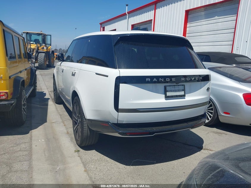Vin: salkp9fu0pa081260, lot: 43366092, land rover range rover p400 se 20233