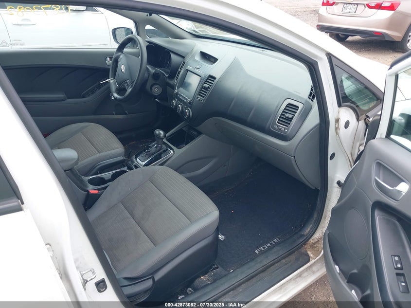 2018 KIA FORTE LX - 3KPFL4A74JE273004