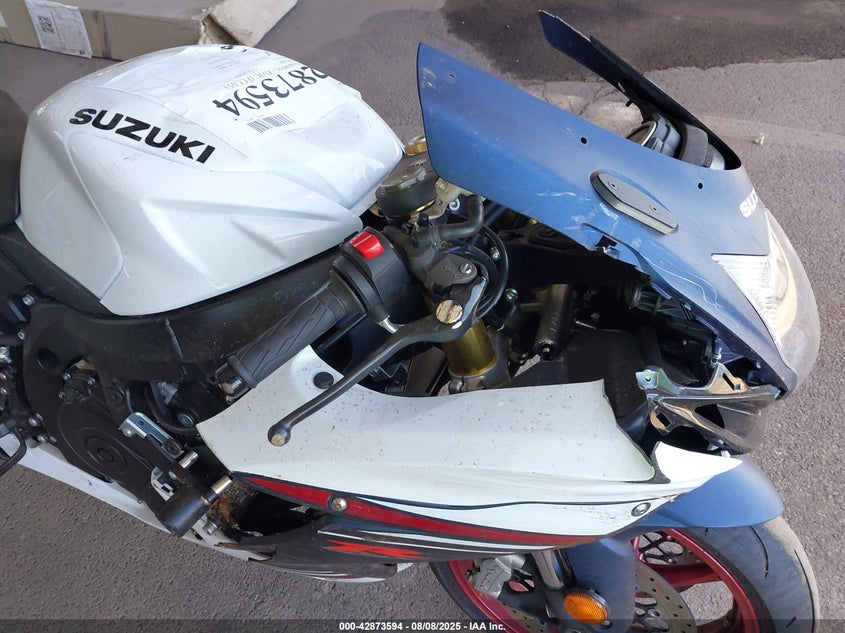 VIN JS1GR7MA7R7100059 2024 SUZUKI GSX-R750