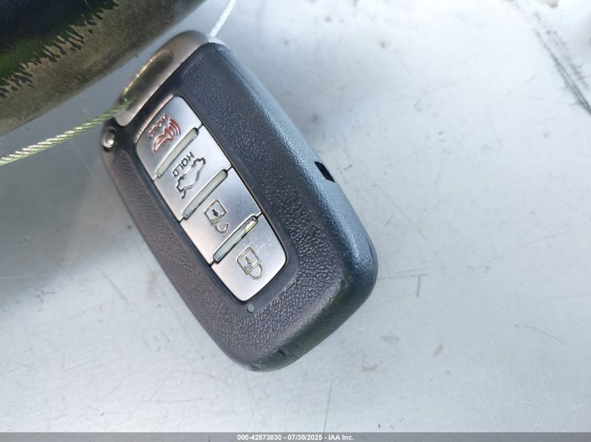 2011 Hyundai Genesis 3.8 VIN: KMHGC4DE3BU113323 Lot: 42873830