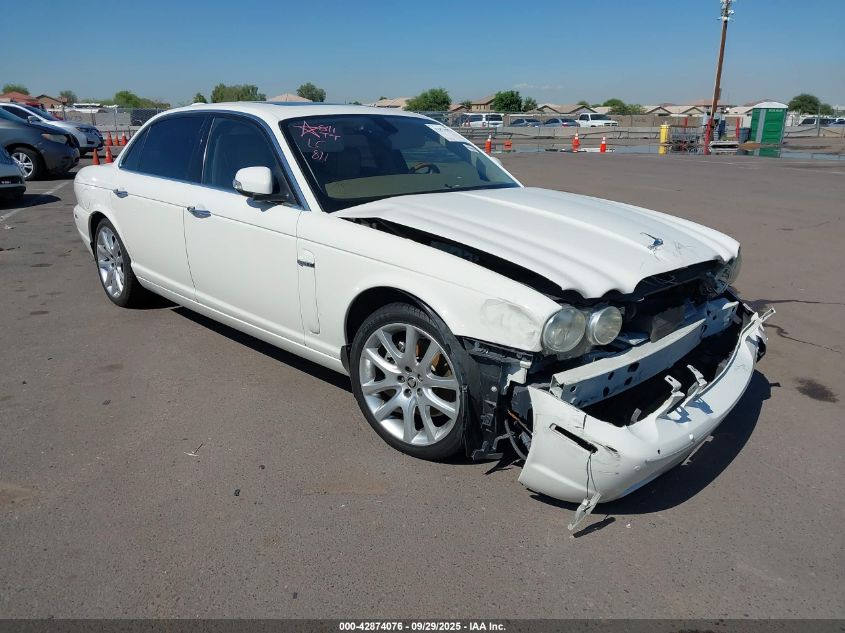 2008 Jaguar Xj Xj8 L white sedan gasoline SAJWA79B48SH20684 photo #1