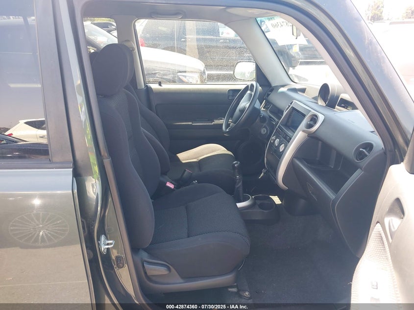 2004 Scion Xb VIN: JTLKT334340154423 Lot: 42874360