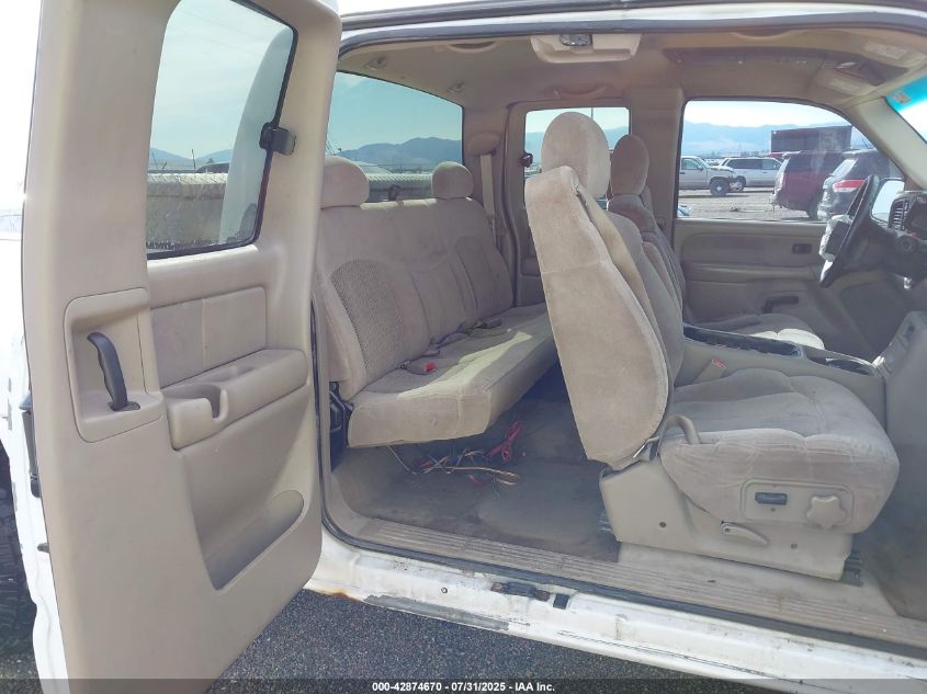 2002 Chevrolet Silverado 1500 Ls VIN: 2GCEK19T721198151 Lot: 42874670