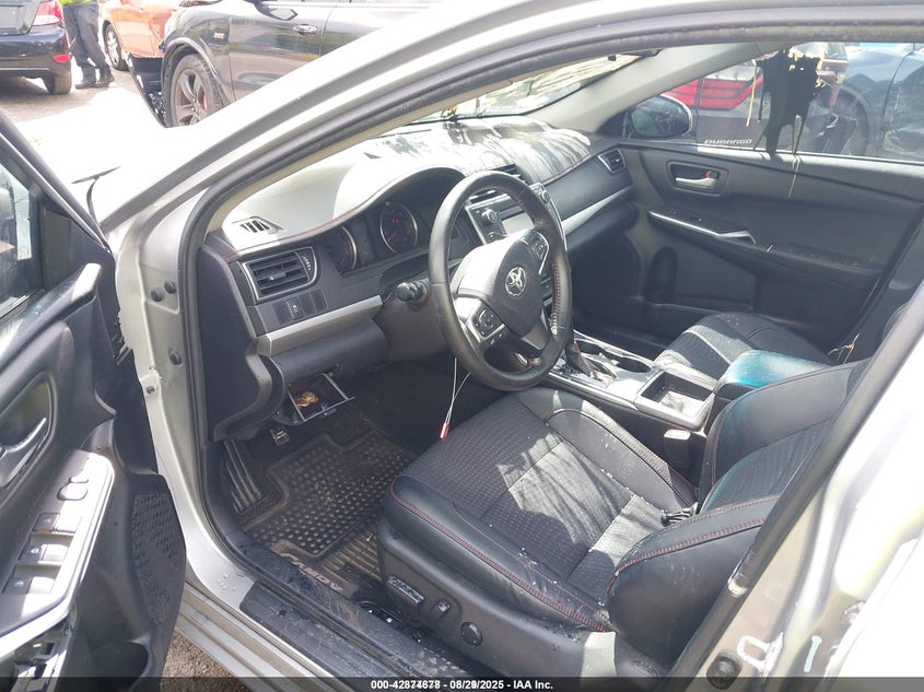 2015 TOYOTA CAMRY SE - 4T1BF1FK6FU048640