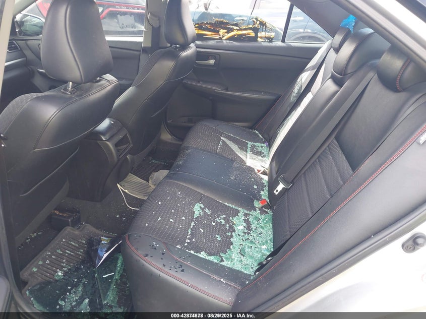 2015 TOYOTA CAMRY SE - 4T1BF1FK6FU048640