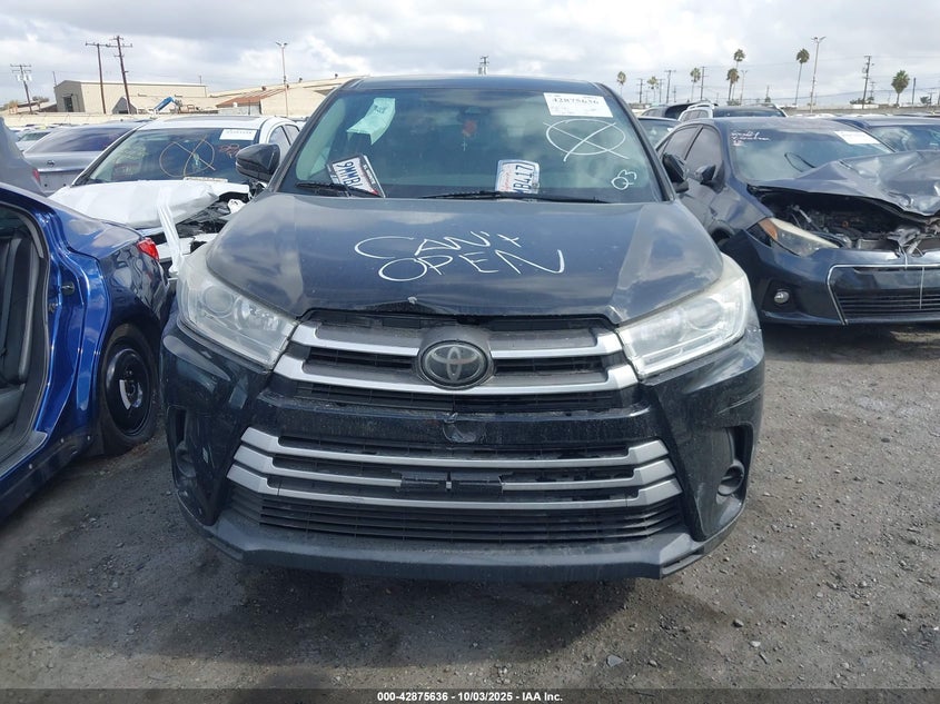 5TDBZRFH7JS809915 2018 TOYOTA HIGHLANDER photo no. 12