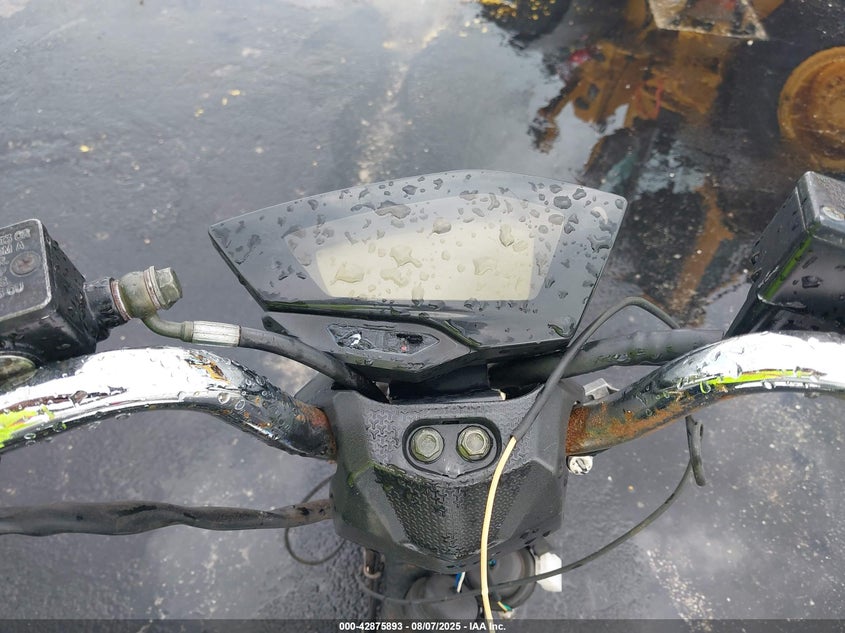 2021 YNGF 49CC SCOOTER(VIN: L37LMJBV5MZ020012