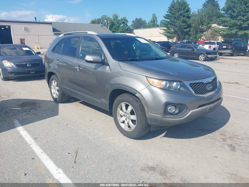 5XYKTCA61CG308183 2012 Kia Sorento Lx auction photo 1