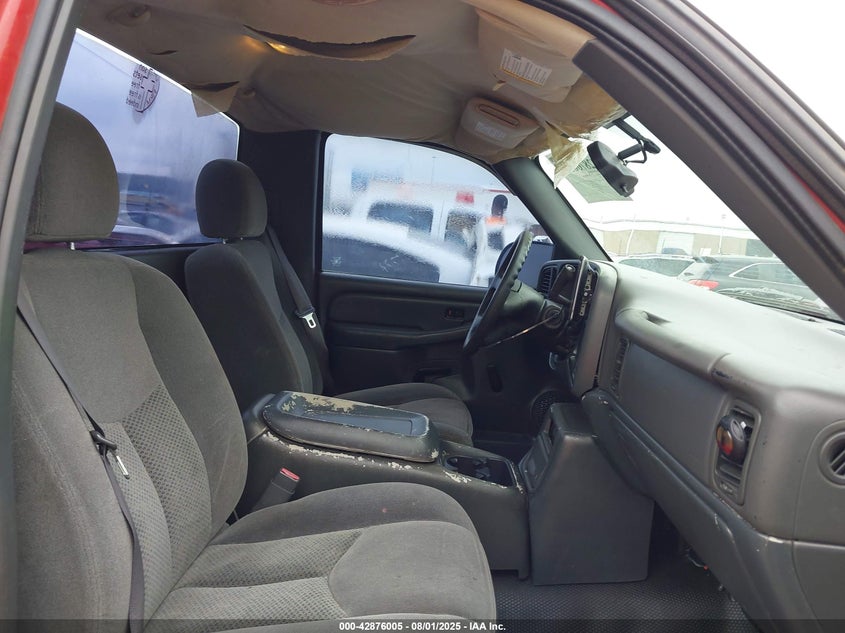 2005 Chevrolet Silverado 1500 Work Truck VIN: 1GCEC14X25Z355782 Lot: 42876005