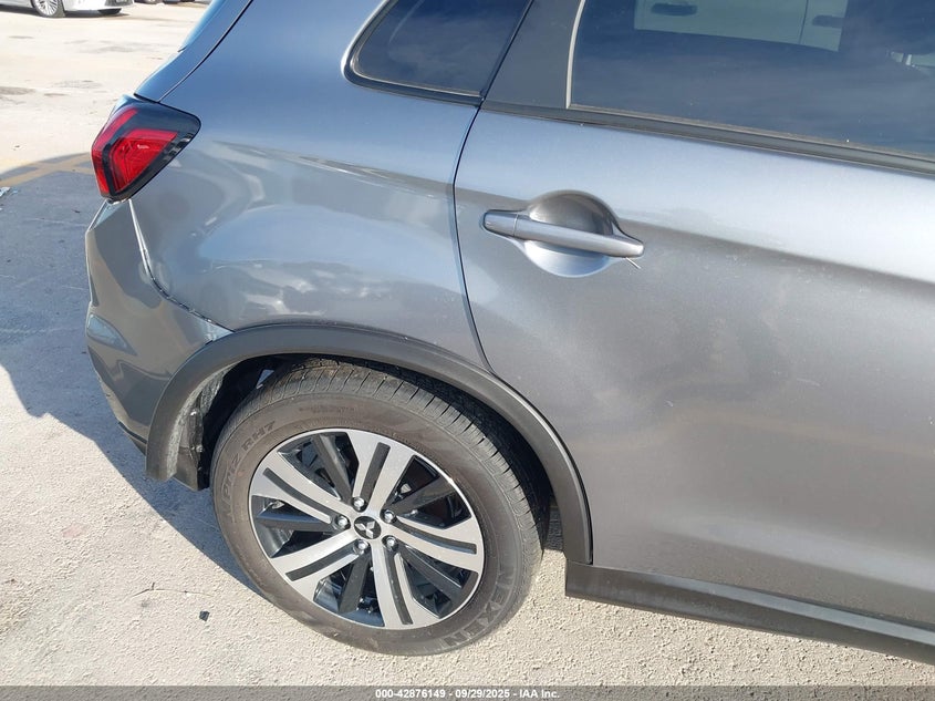 2024 Mitsubishi Outlander Sport 2.0 Es Awc/2.0 Le Awc/2.0 Ralliart Awc/2.0 S Awc/2.0 Se Awc/2.0 Trail Edition Awc VIN: JA4ARUAU8RU023044 Lot: 42876149