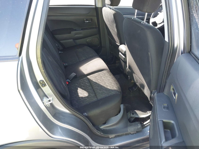 2024 Mitsubishi Outlander Sport 2.0 Es Awc/2.0 Le Awc/2.0 Ralliart Awc/2.0 S Awc/2.0 Se Awc/2.0 Trail Edition Awc VIN: JA4ARUAU8RU023044 Lot: 42876149