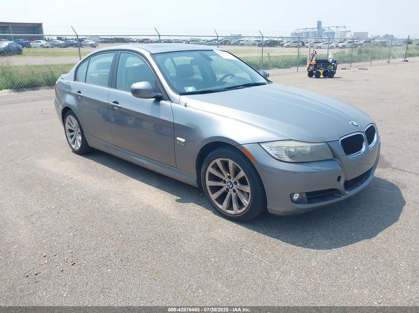 2011 BMW 328I xDrive VIN: WBAPK5C53BA662971 Lot: 42876485