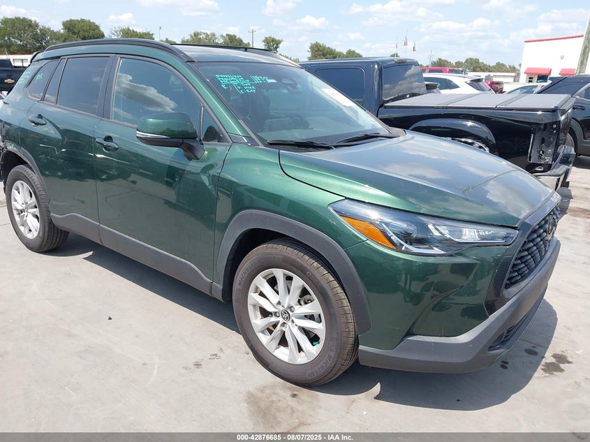 TOYOTA COROLLA CROSS LE