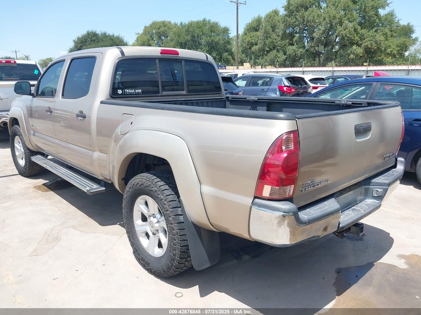 5TEKU72N15Z033336 2005 TOYOTA TACOMA photo no. 3