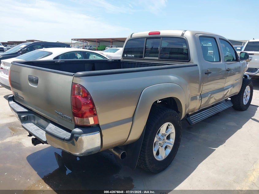 5TEKU72N15Z033336 2005 TOYOTA TACOMA photo no. 4