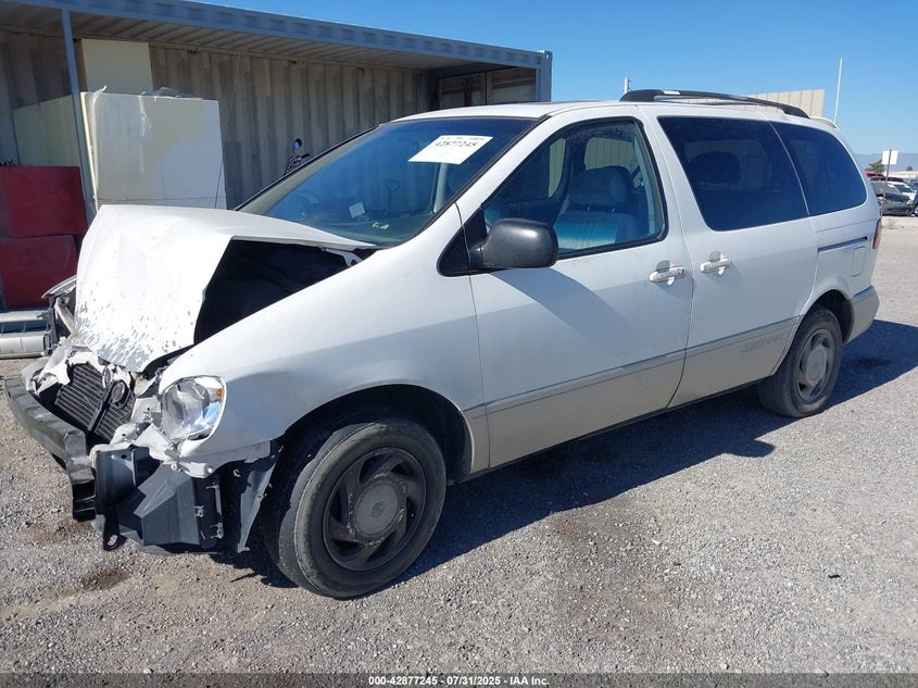 4T3ZF13C5XU149057 1999 TOYOTA SIENNA photo no. 2