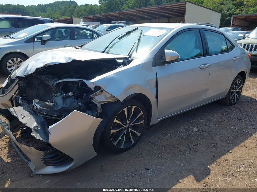 5YFBURHE2HP600151 2017 TOYOTA COROLLA photo no. 2