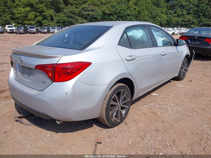 5YFBURHE2HP600151 2017 TOYOTA COROLLA photo no. 4