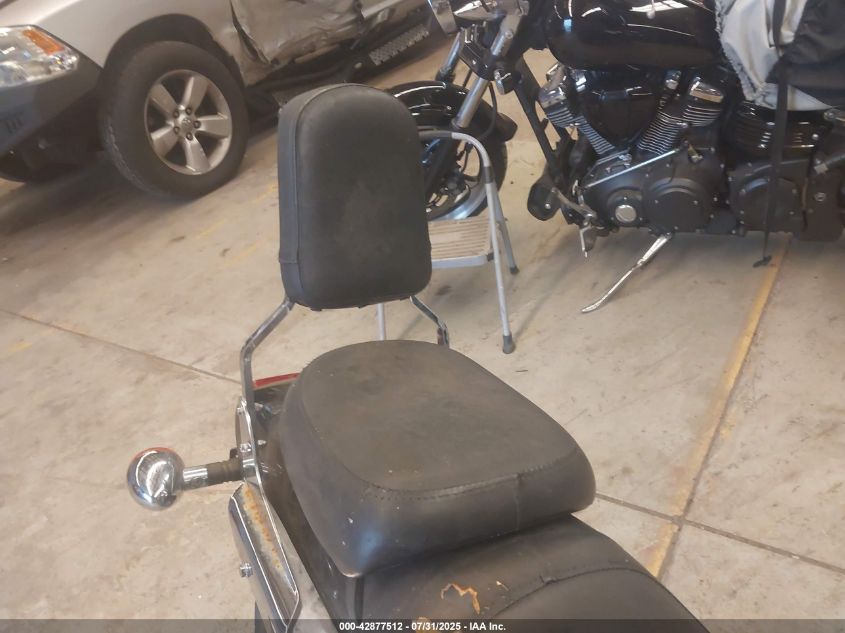 1997 Honda Vf750 C VIN: JH2RC4318VM300130 Lot: 42877512