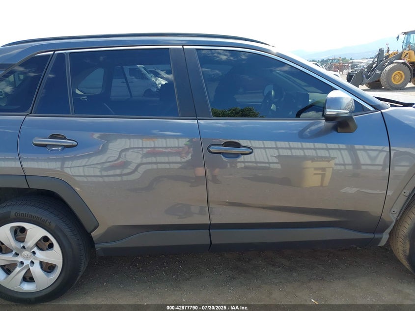 2019 TOYOTA RAV4 LE - JTMG1RFV7KD511946