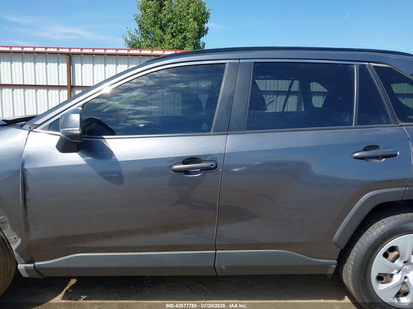 2019 TOYOTA RAV4 LE - JTMG1RFV7KD511946