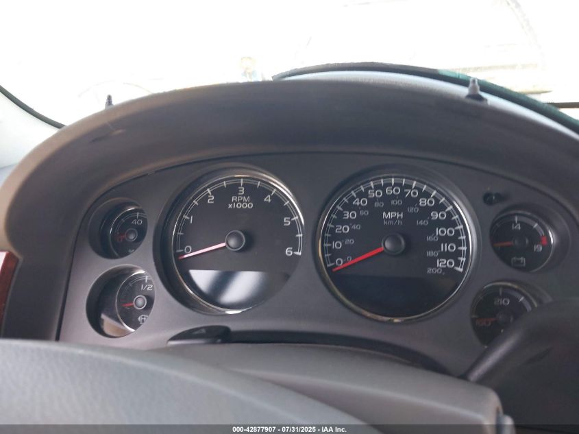 2007 Chevrolet Suburban 1500 Lt VIN: 1GNFC16077R256051 Lot: 42877907